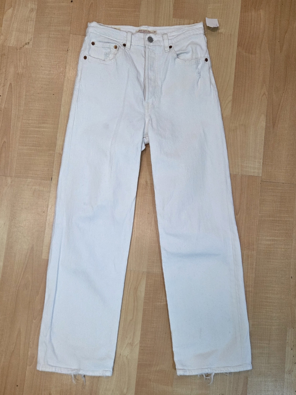 Levi’s Ribcage Straight Ankle White Jeans Size 27